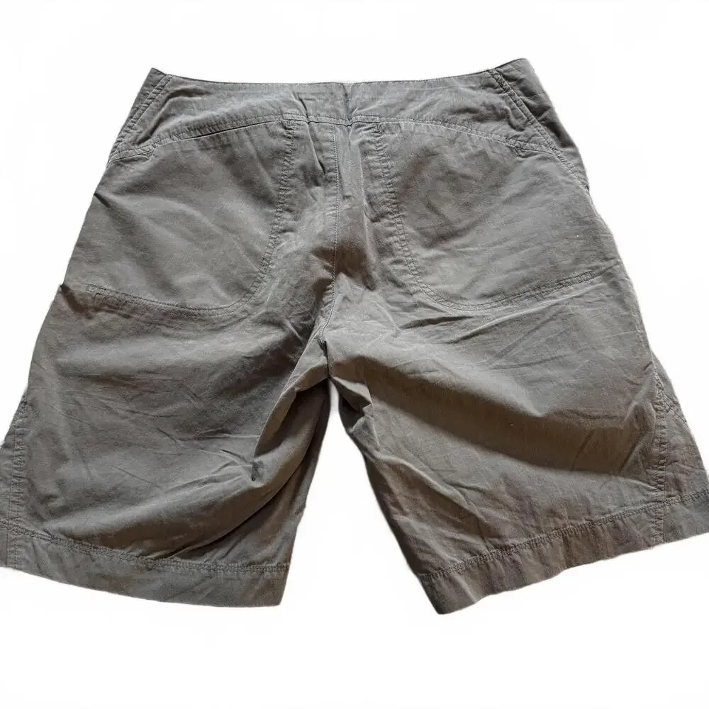 REI Cotton/Nylon  Khaki Green Shorts Zip Pocket Womens‎ SZ S Hiking  GorpCore